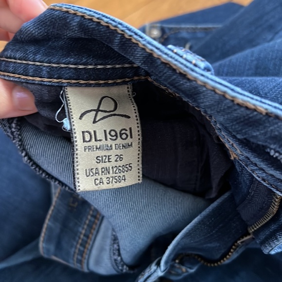 DL 1961 Elisa size 26 - Picture 4 of 4